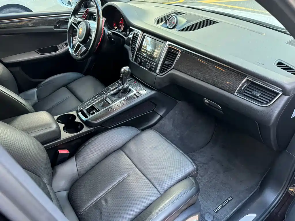 Porsche Macan 2015 — фото 8