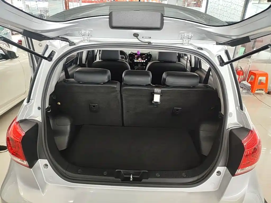 Haval H1 2016 — фото 19