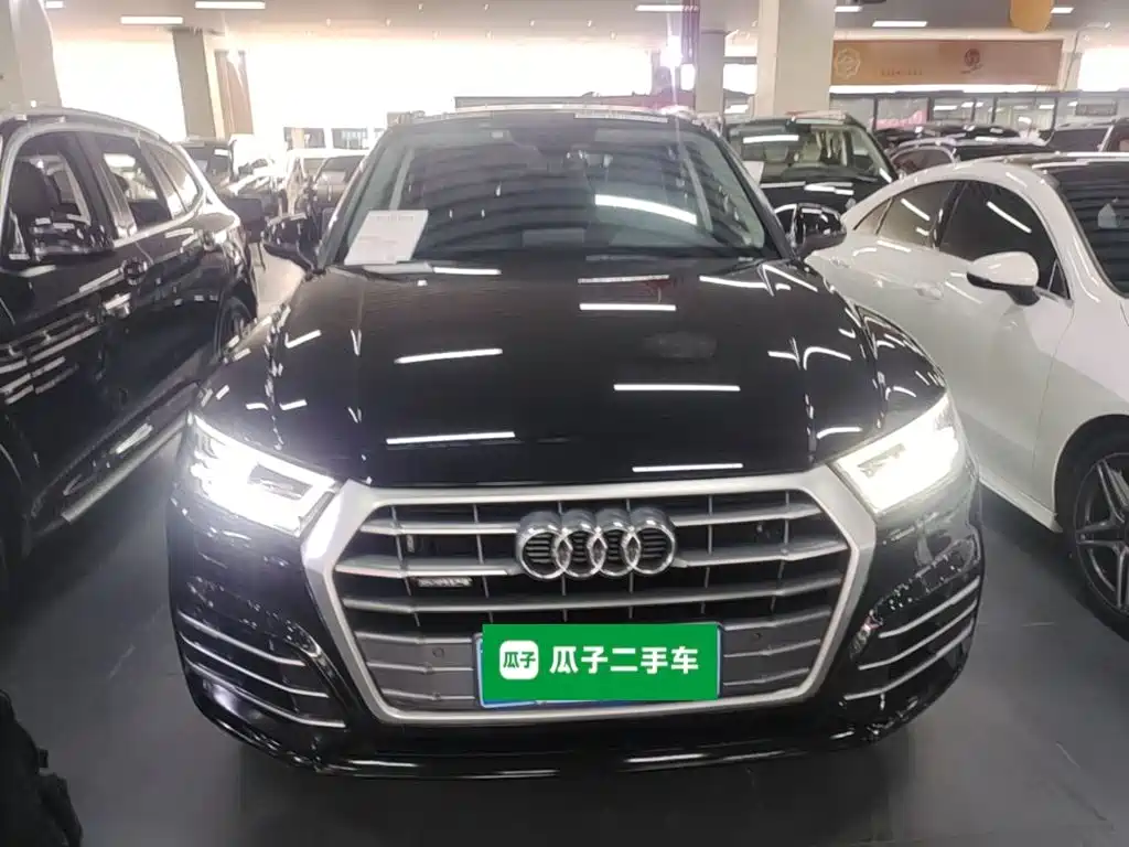 Audi Q5L 2019 — фото 3