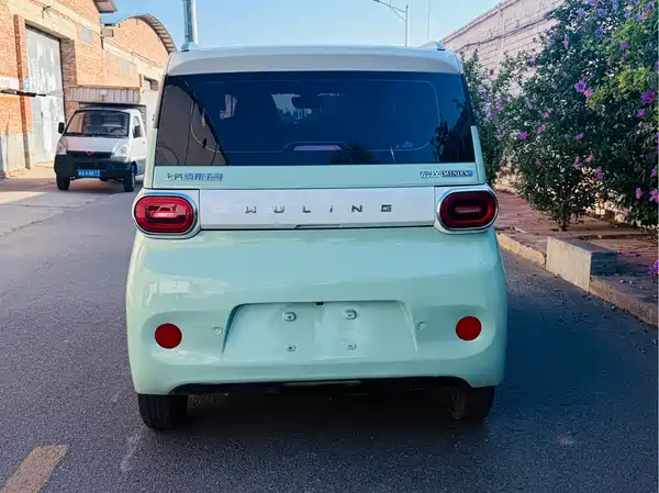 Wuling Hongguang MINIEV 2024
