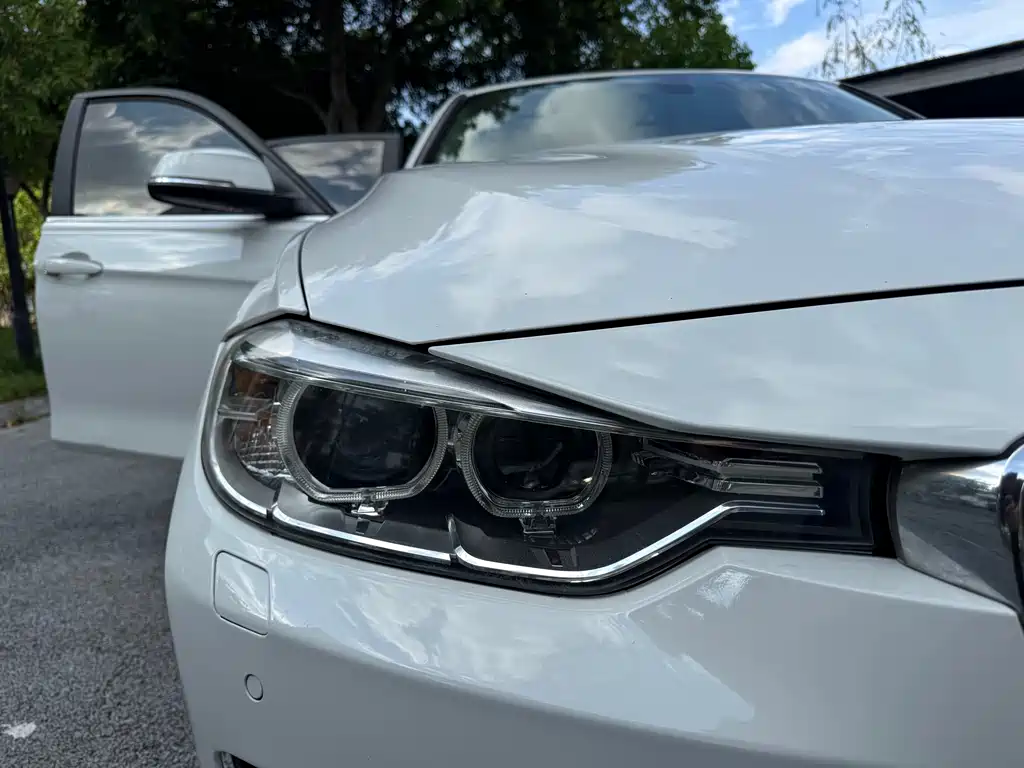 BMW 3 Series 2014 — фото 22