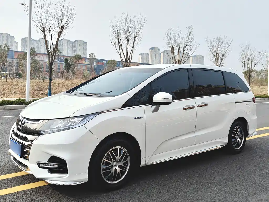 Honda Odyssey 2021 — фото 1