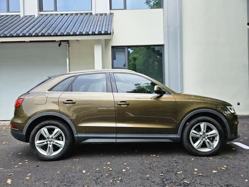 Audi Q3 2018 — фото 4
