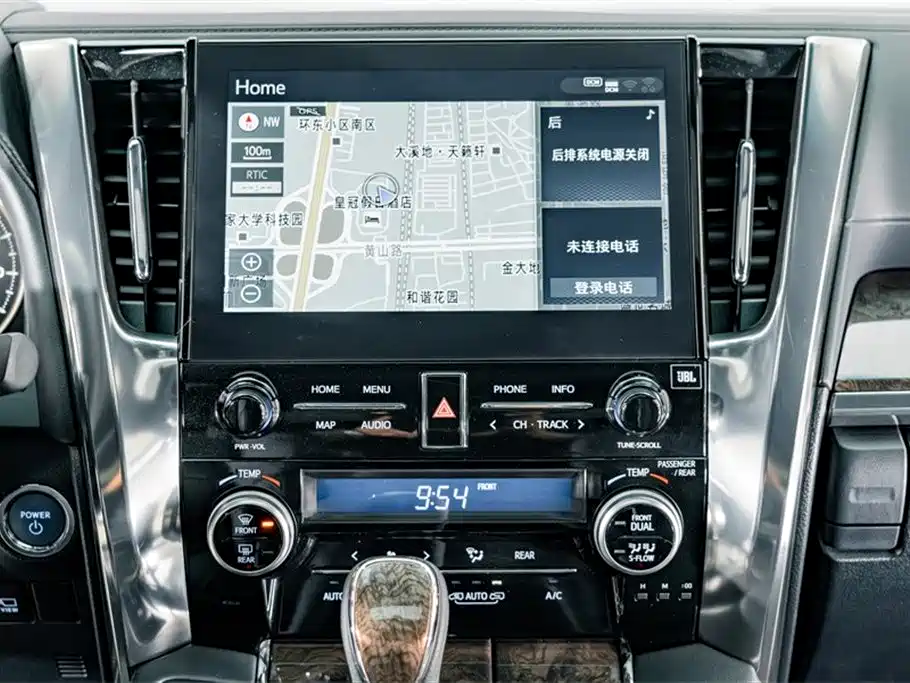 Toyota Vellfire 2022 — фото 13