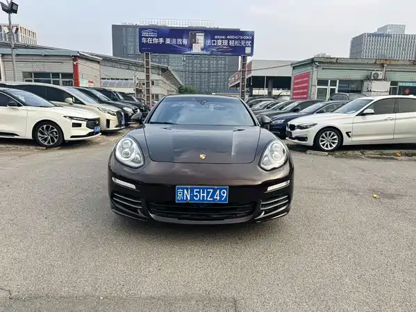 Porsche Panamera 2014
