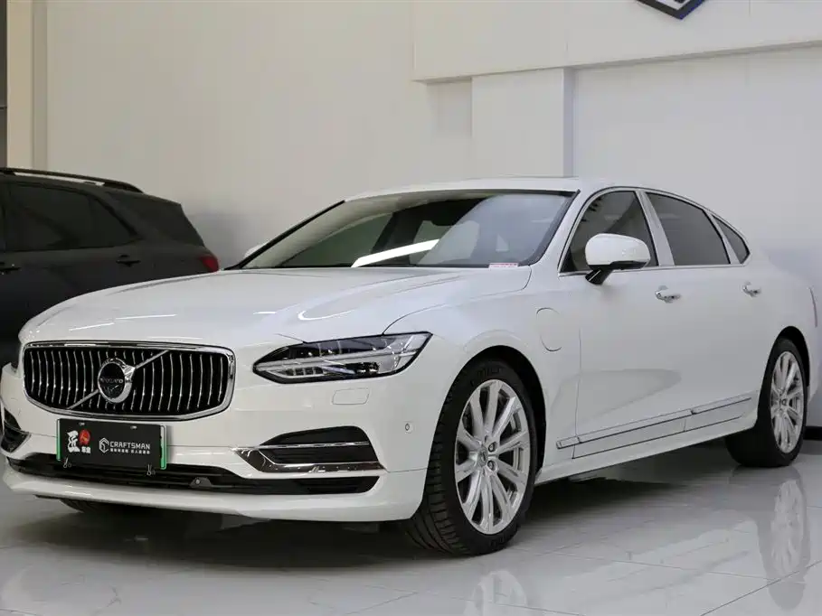 Volvo S90 PHEV 2020 — фото 22