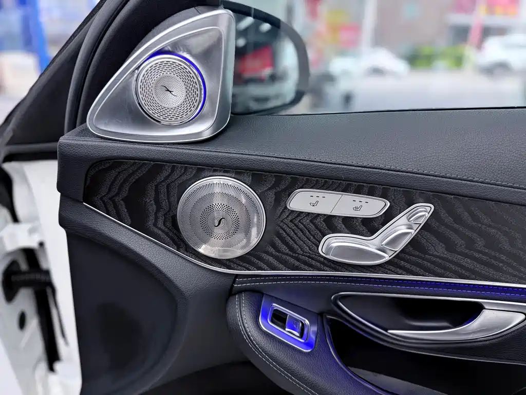 Mercedes-Benz C-Class 2019 — фото 14