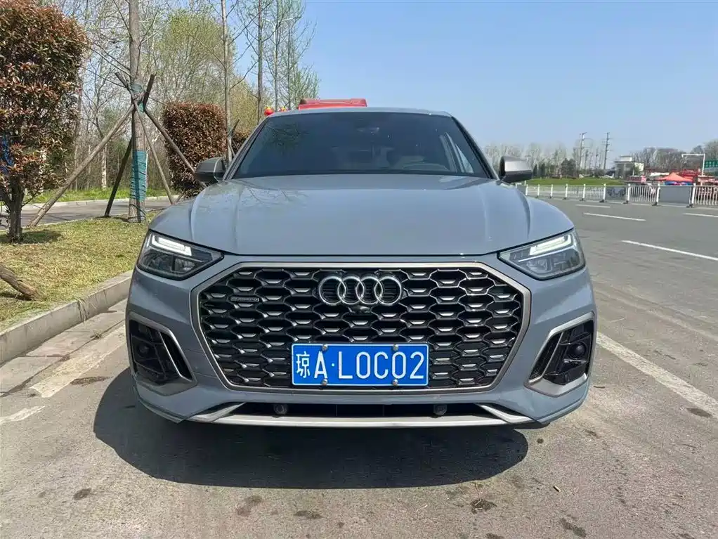 Audi Q5L Sportback 2022 — фото 2
