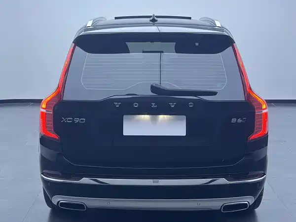 Volvo XC90 2022