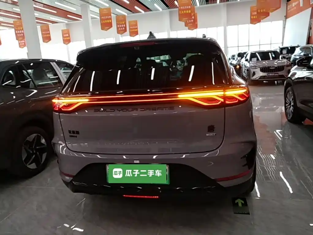 BYD Tang New Energy 2025 — фото 6
