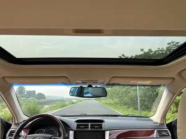 Toyota Camry 2012
