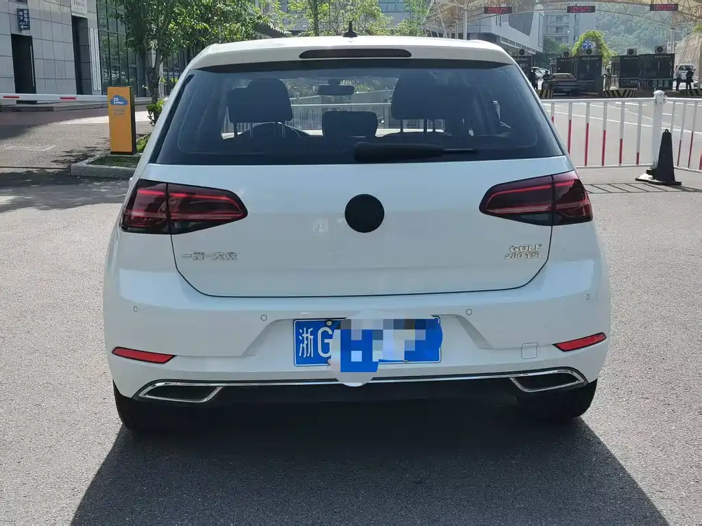 Volkswagen Golf 2020