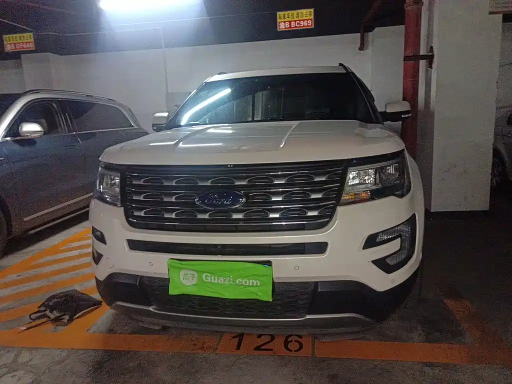 Ford Explorer 2016 — фото 3
