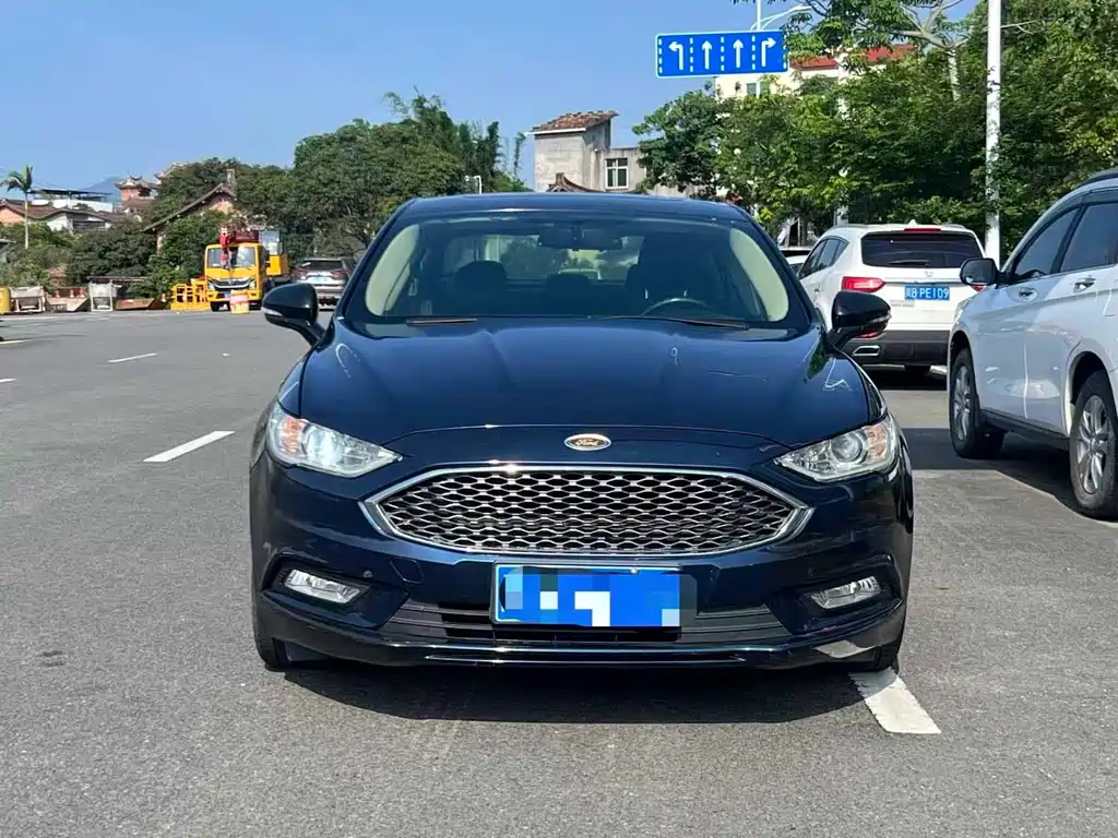 Ford Mondeo 2018 — фото 2