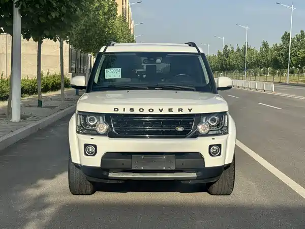 Land Rover Discovery 2015