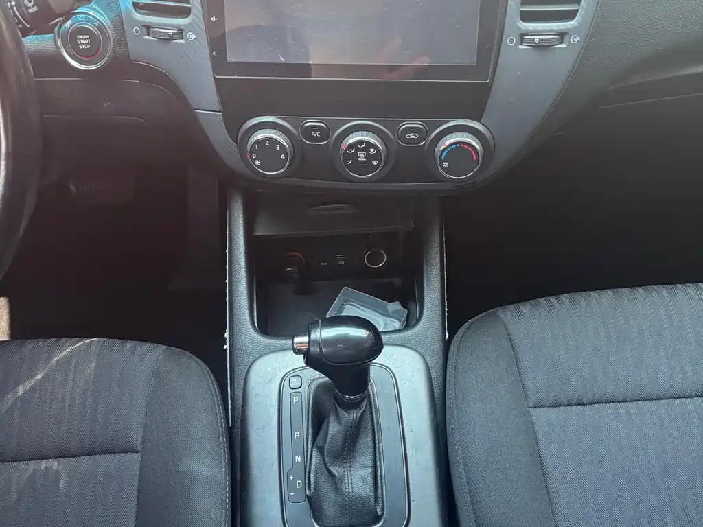 Kia K3 2015 — фото 10