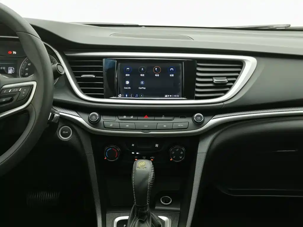 Buick Excelle 2022 — фото 12