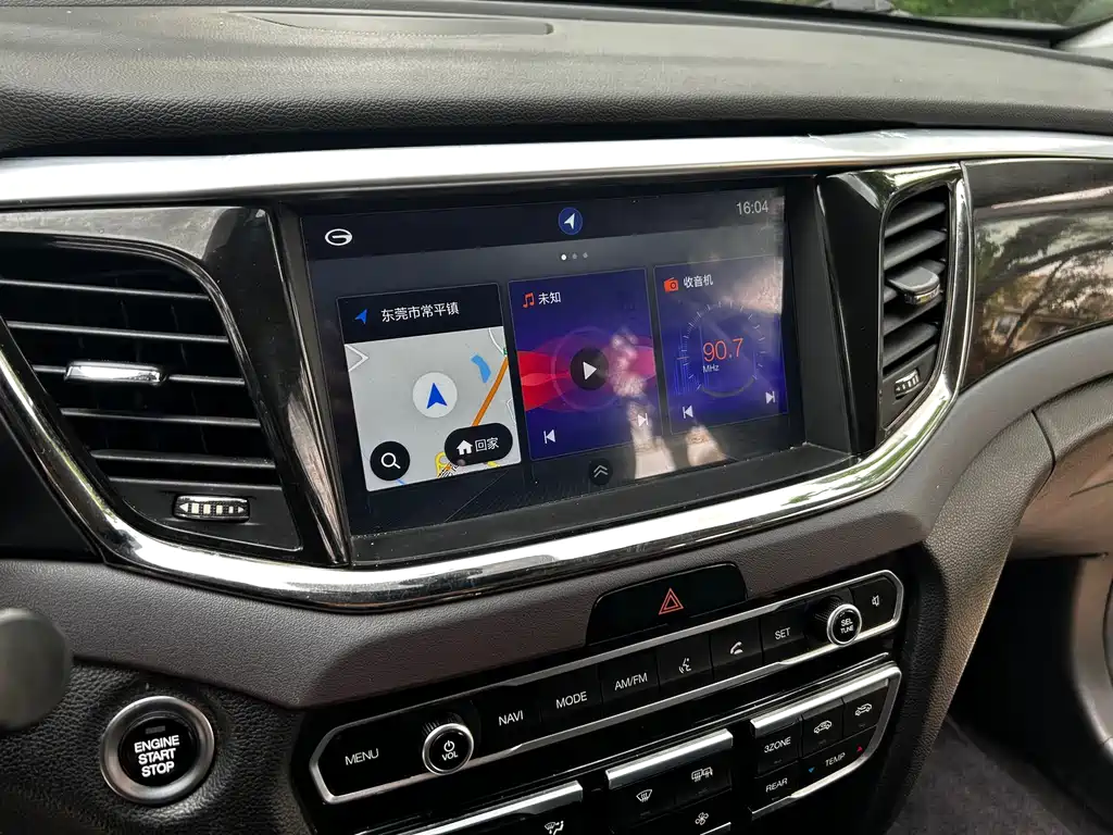 GAC Trumpchi GS8 2017 — фото 20