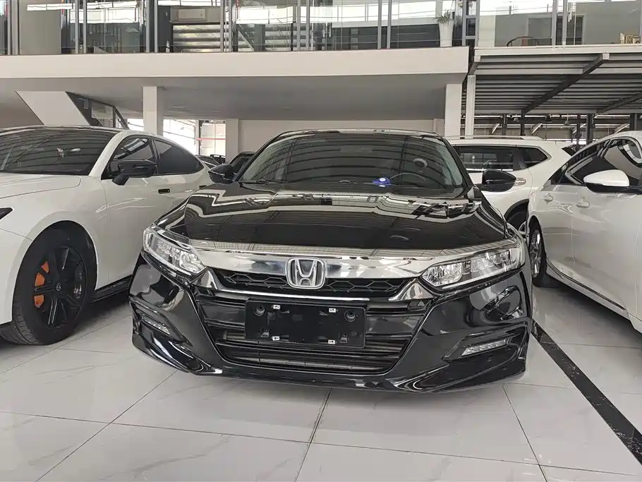 Honda Accord 2020 — фото 2