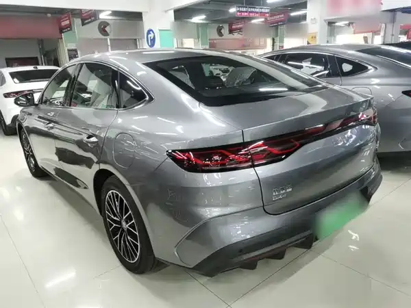 BYD Qin L 2024