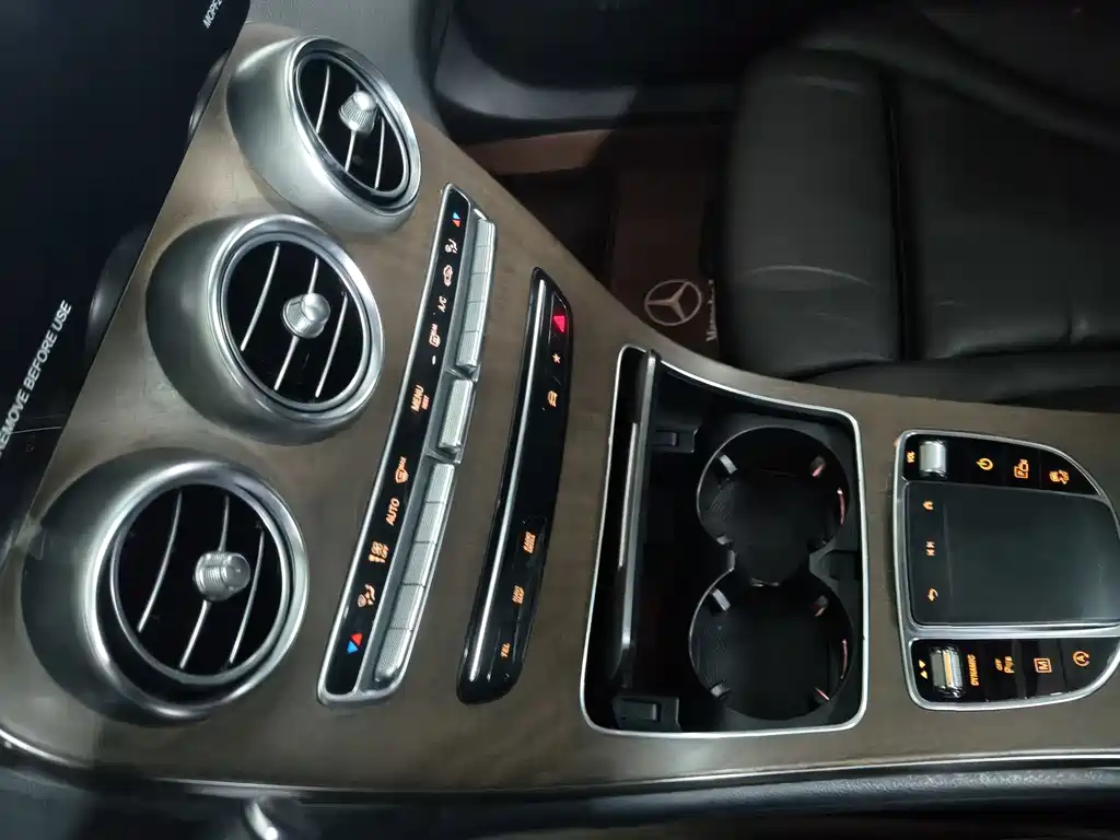 Mercedes-Benz GLC 2023 — фото 16