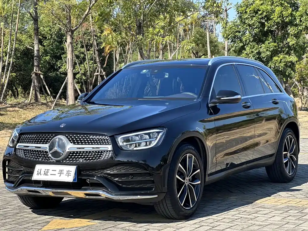 Mercedes-Benz GLC 2021 — фото 1
