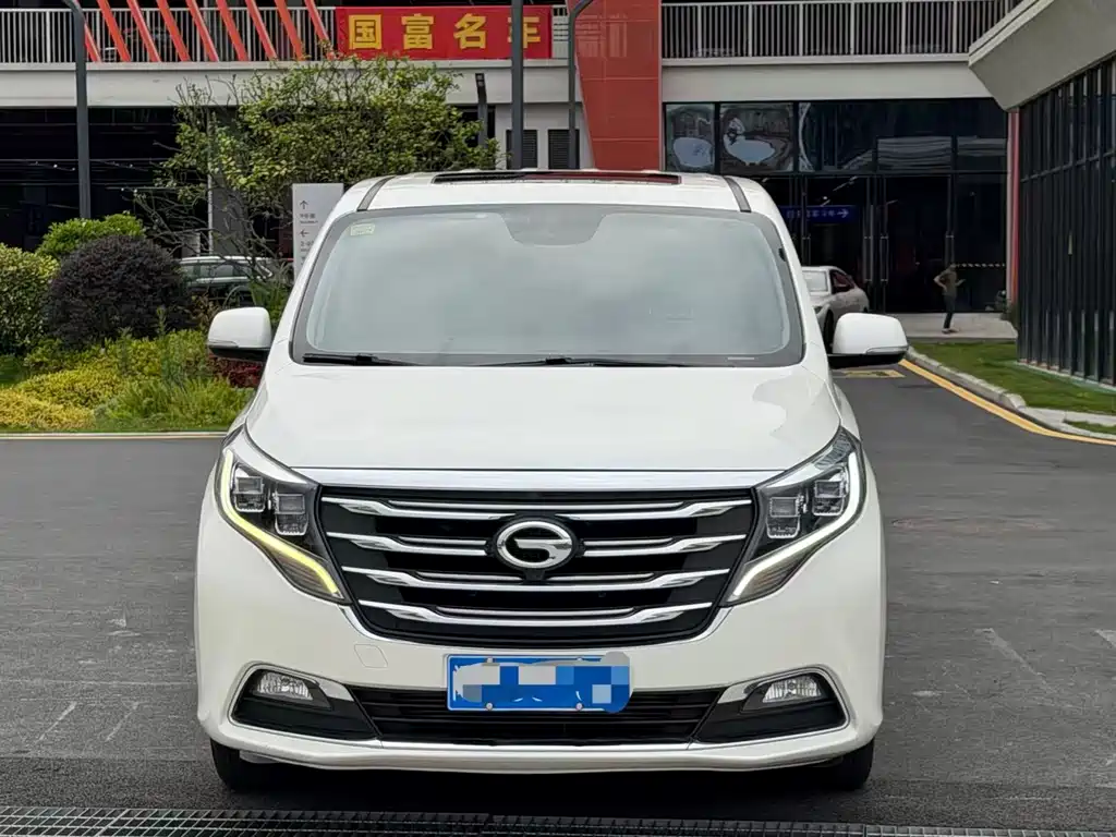 GAC Motor Trumpchi M8 2019 — фото 2