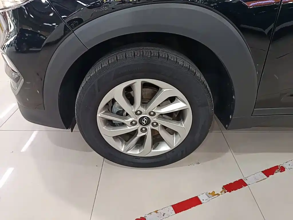 Hyundai Tucson 2018 — фото 23