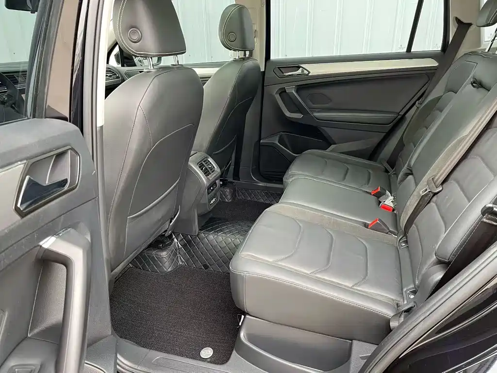 Volkswagen Tiguan L 2020