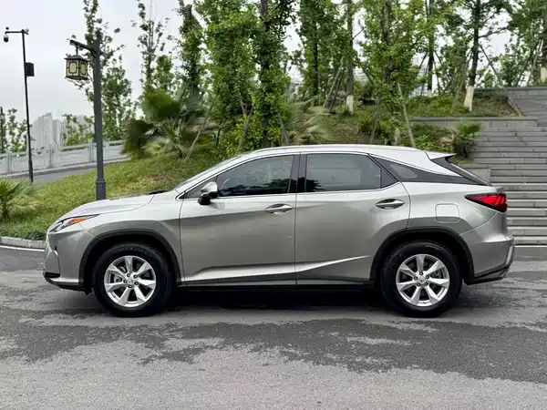 Lexus RX 2017