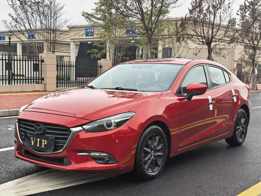 Mazda 3 Axela 2017 — фото 1
