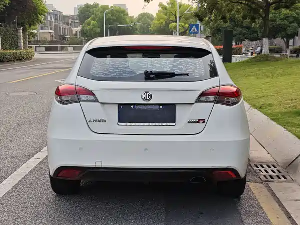 MG5 2012