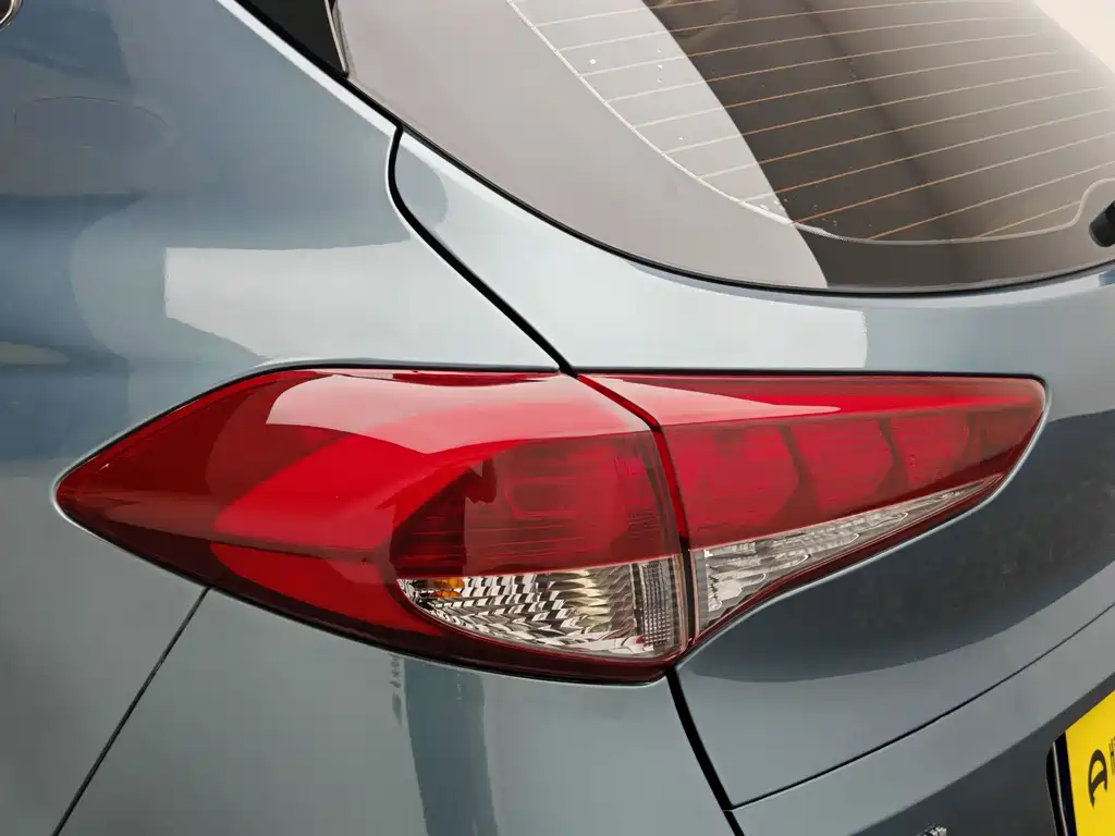 Hyundai Tucson 2018 — фото 8
