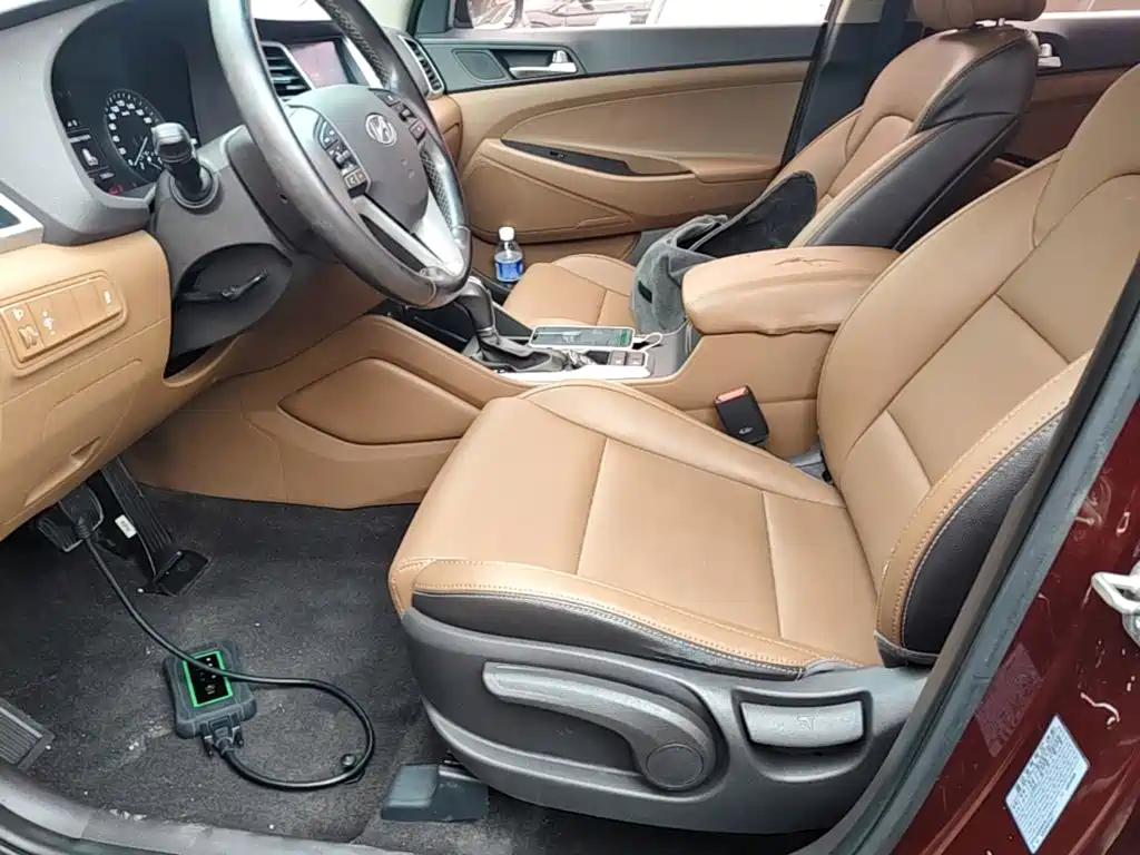 Hyundai Tucson 2016 — фото 15