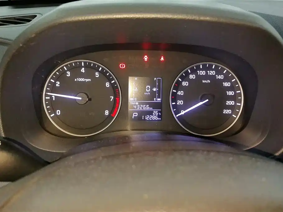 Hyundai ix25 2015 — фото 14