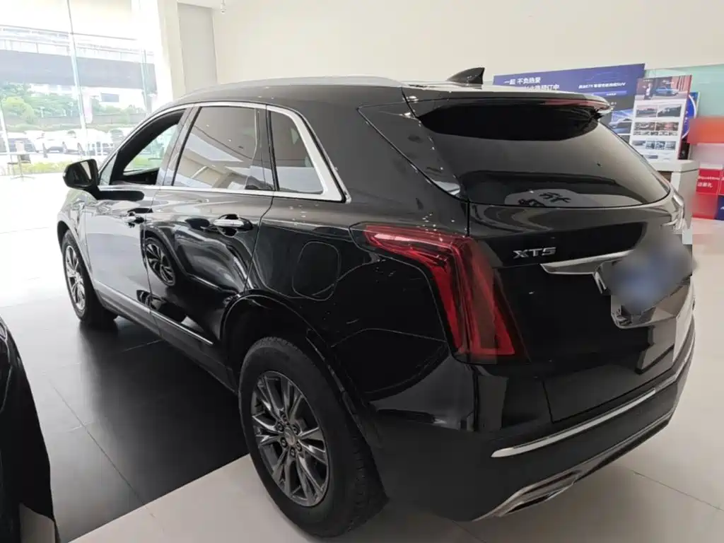 Cadillac XT5 2020 — фото 5