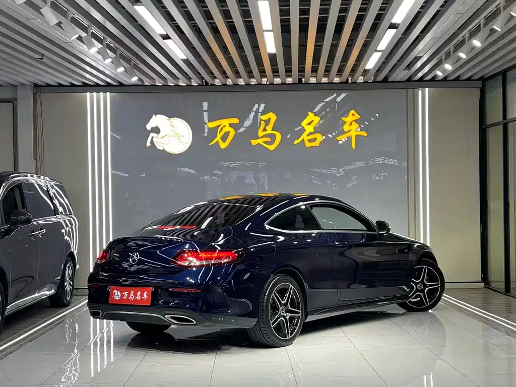 Mercedes-Benz C-Class 2019