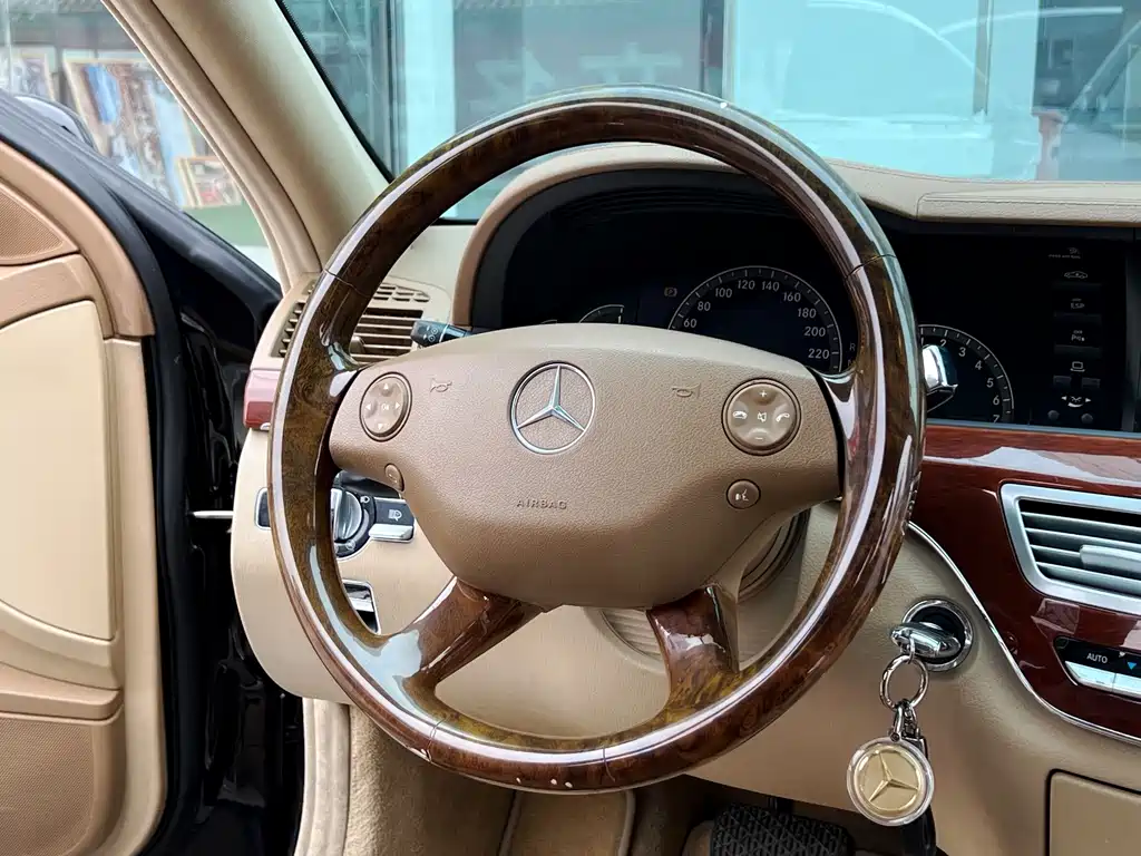 Mercedes-Benz S-Class 2007 — фото 13