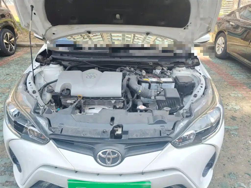 Toyota Yaris L 2019 — фото 11