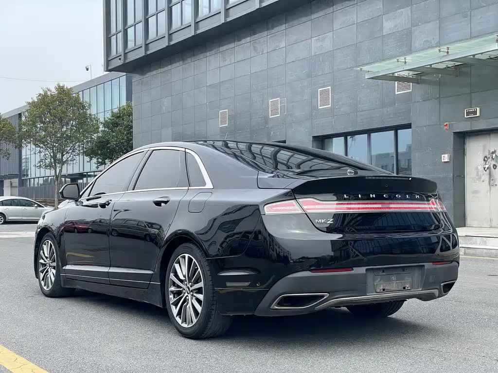 Lincoln MKZ 2016 — фото 19