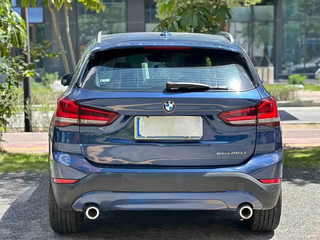 BMW X1 2021 — фото 15