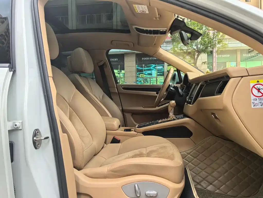 Porsche Macan 2015 — фото 10