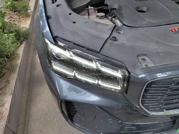 Geely Xingyue L 2022