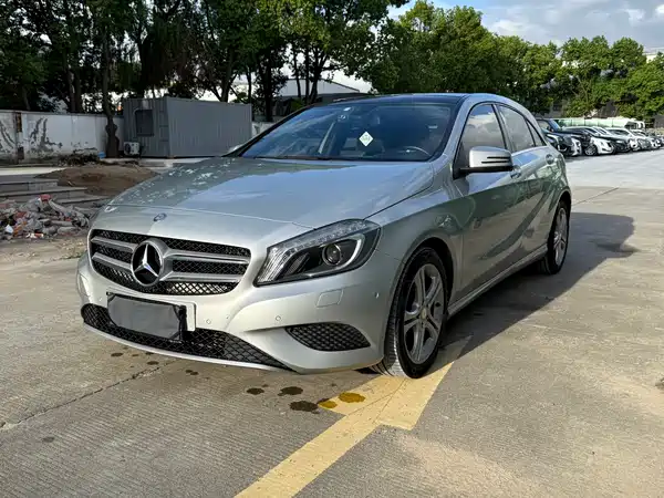 Mercedes-Benz A-Class 2015