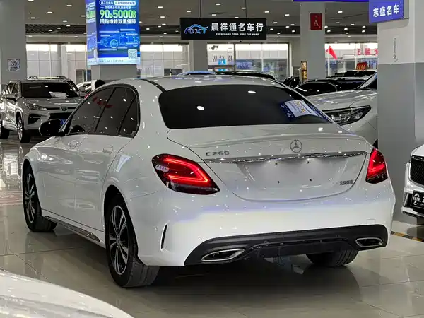 Mercedes-Benz C-Class 2020