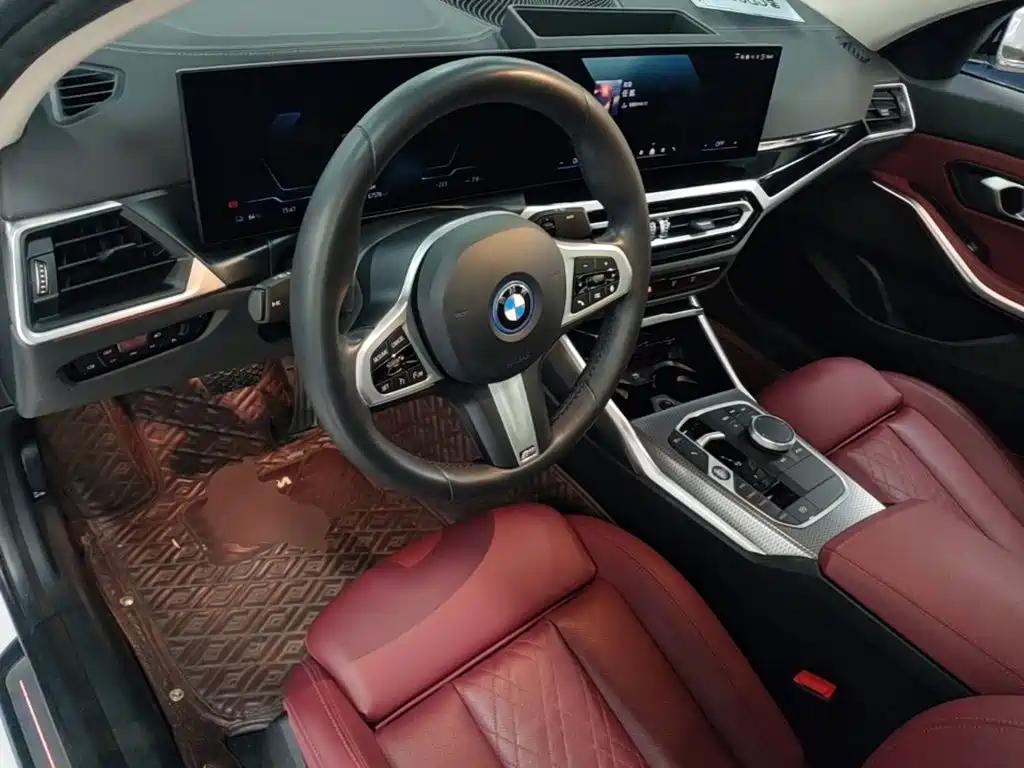 BMW i3 2024 — фото 10
