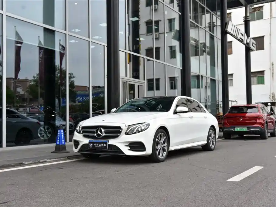 Mercedes-Benz E-Class 2020 — фото 2