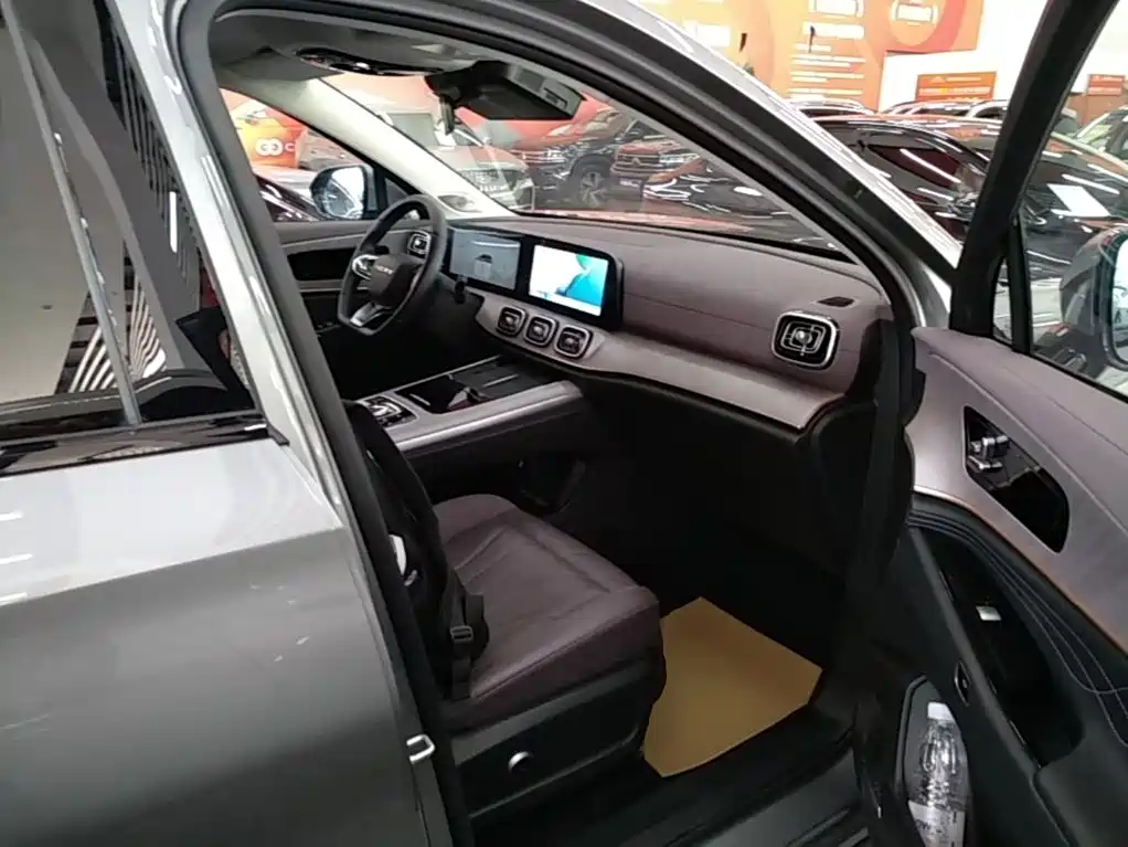 Chery Tiggo 9 C-DM 2025 — фото 25