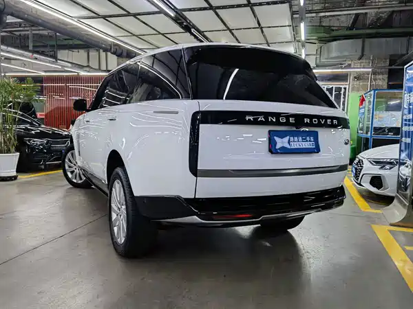 Land Rover Range Rover 2025