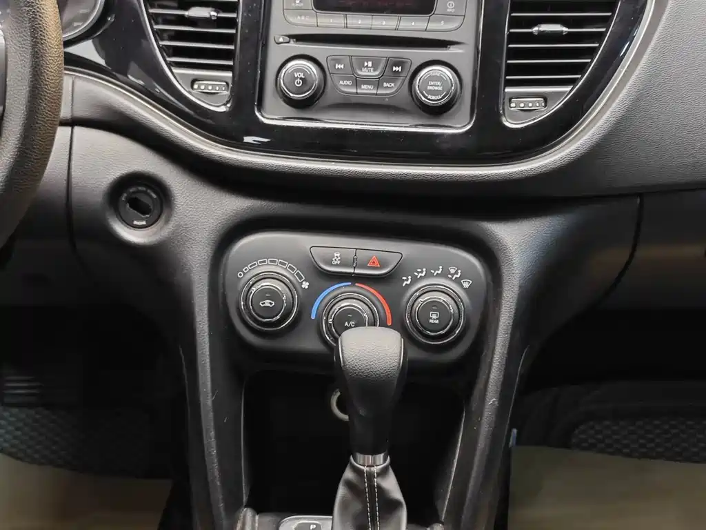 Fiat Viaggio 2016 — фото 18